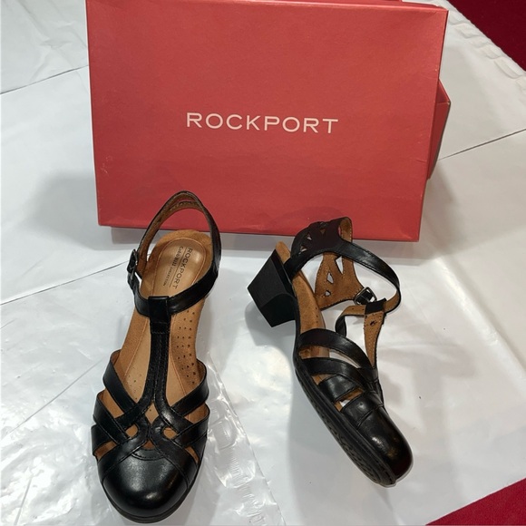 NEW Rockport Cobb Hill Women's 8.5M Aubrey Black Strappy Sandals Low Heel Buckle - Picture 3 of 13